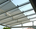 Sonnenschutz in einer Freizeitanlage